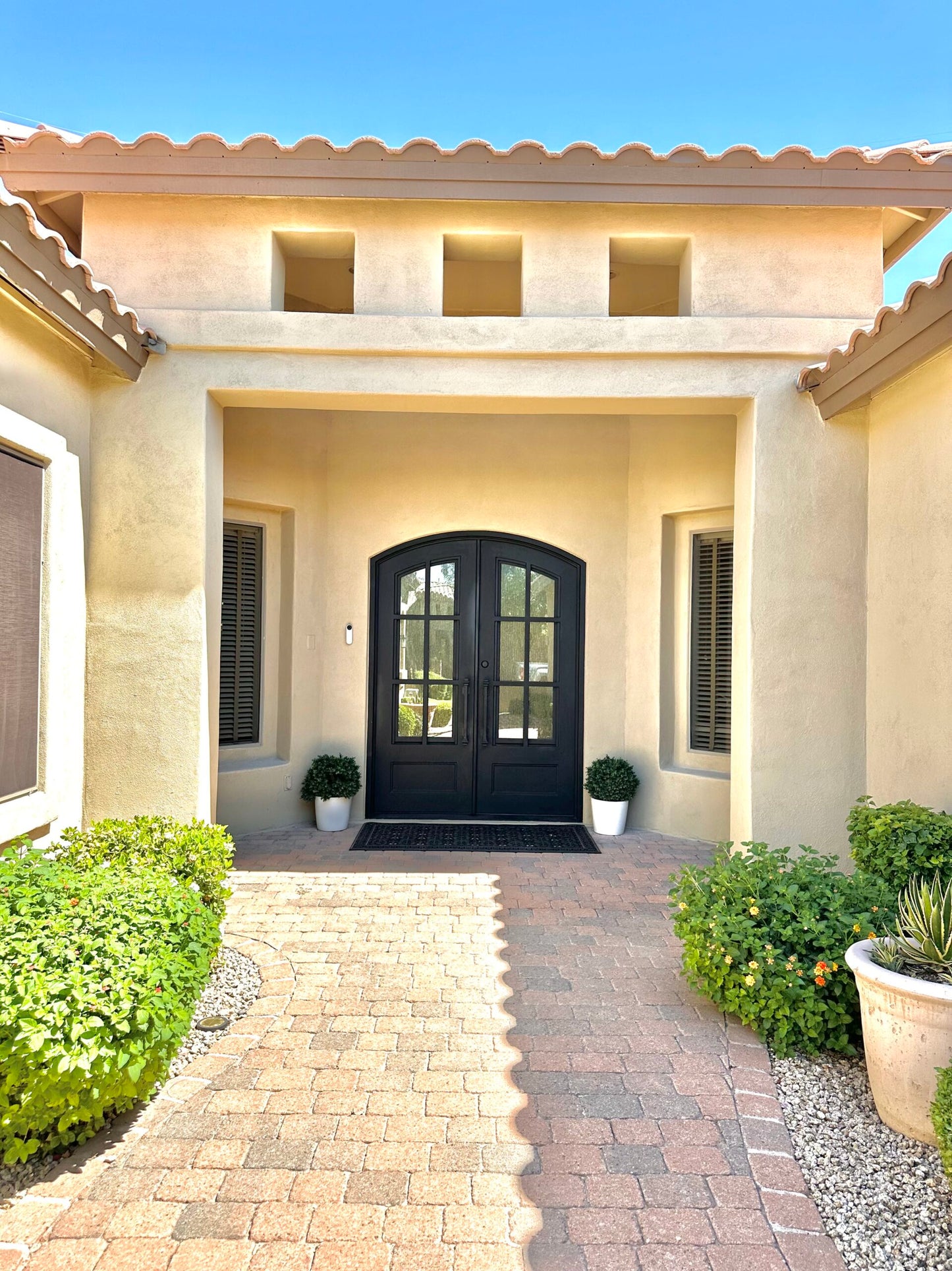 Design 18 - Double Iron Door