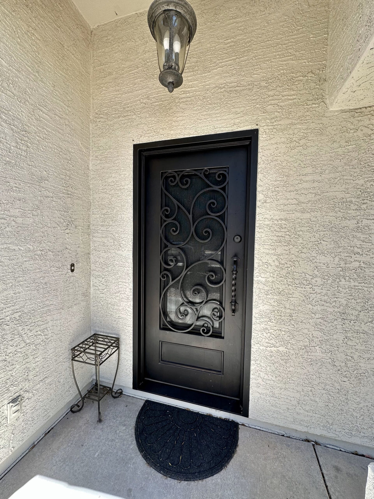 Design 11 - Single Iron Door