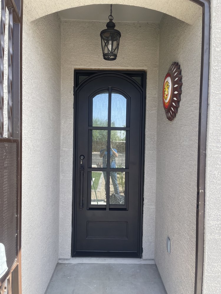 Design 29 - Single Iron Door